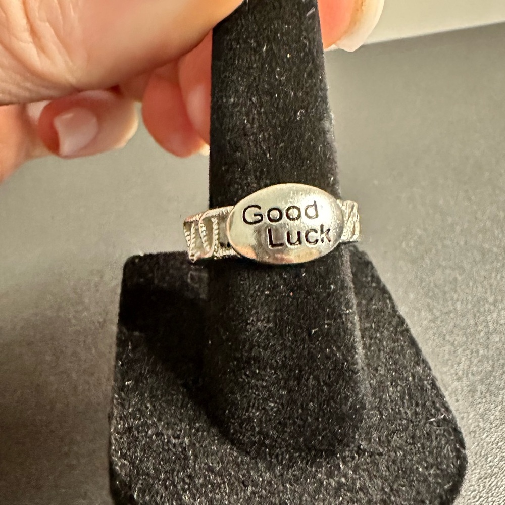 Silver Good Luck Band Ring 6.25